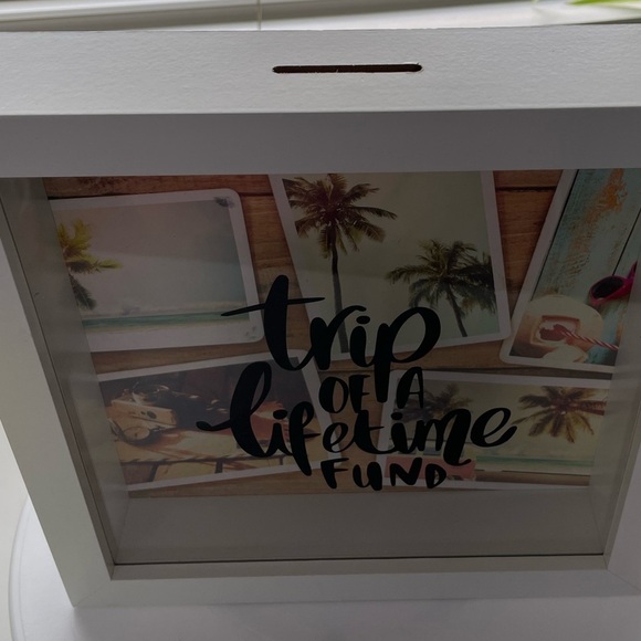 Adventure Shadow/Money Box - Picture 9 of 10